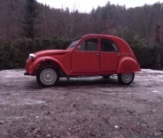 Citroen 2CV rouge