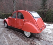 Citroen 2CV rouge